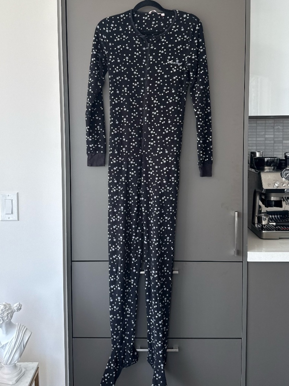 La Vie en Rose Star Print Footed Onesie Pajamas Size S